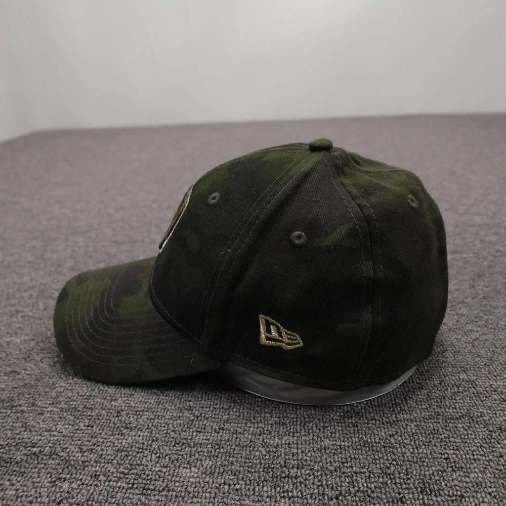 Milwaukee Brewers Hat Cap Fitted Mens Medium Camo MLB Baseball 39THIRTY New Era